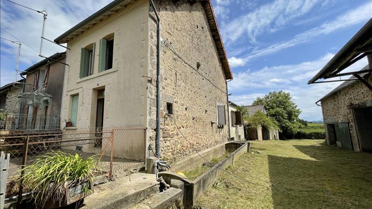 maison 6 pièces 115 m2 à vendre à Montaigut-le-Blanc (23320)