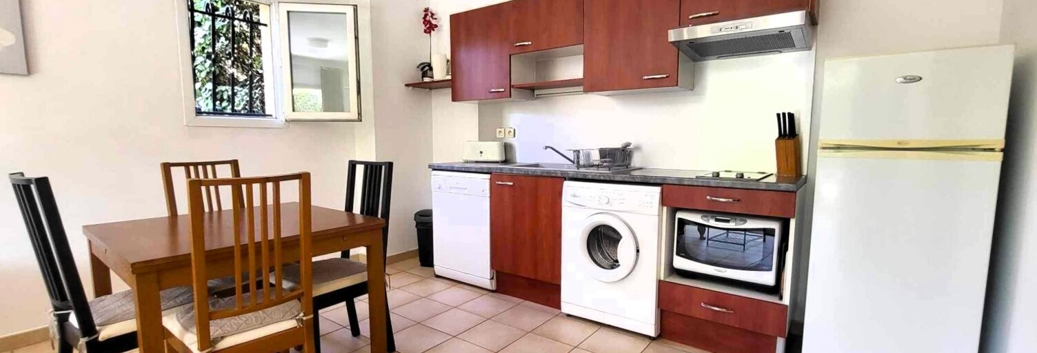 Appartement 2 Pièces 47 m² à vendre à L'Isle-sur-la-Sorgue (84800)