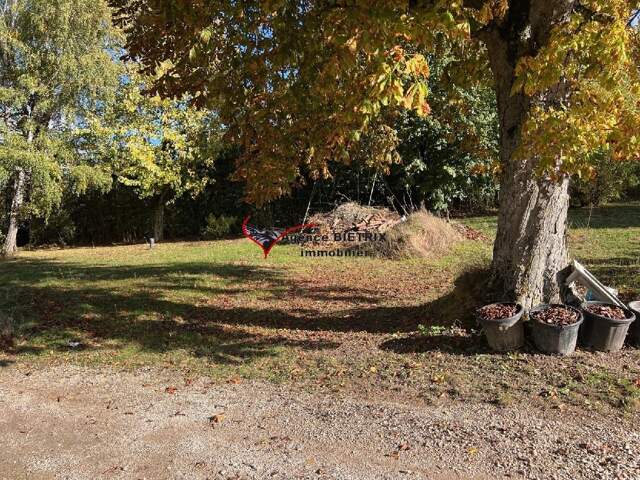 Terrain 1155 m² à Nesles-la-Vallée — photo du bien