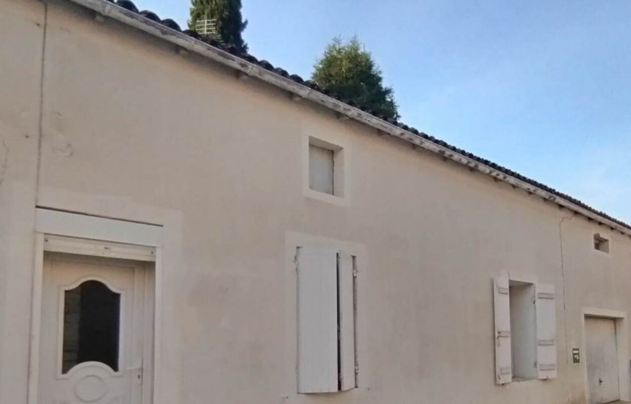 maison 4 pièces 80 m2 à vendre à Gémozac (17260)