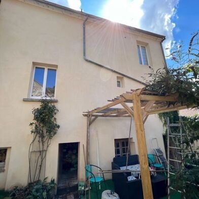 Maison 6 pièces 217 m²