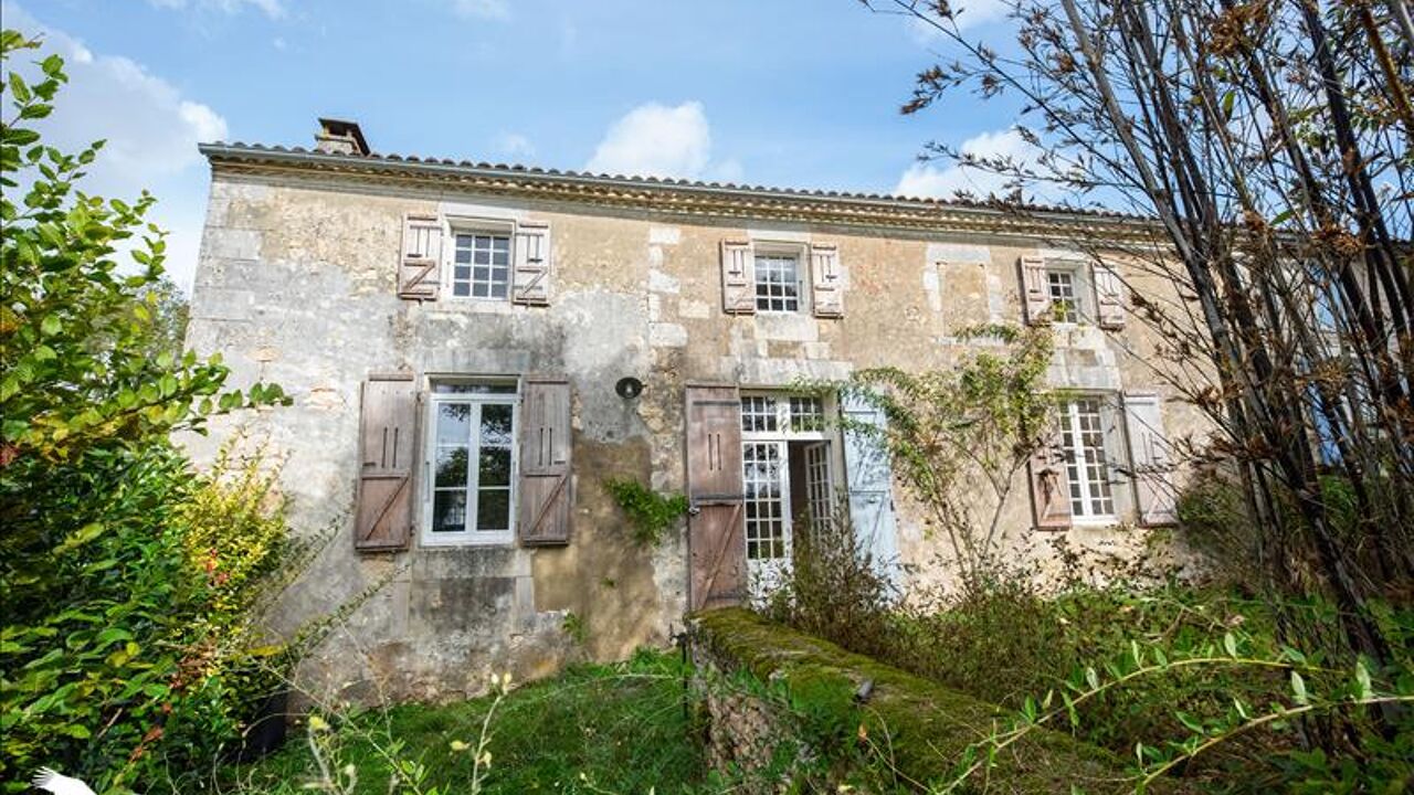 maison 5 pièces 156 m2 à vendre à Meursac (17120)