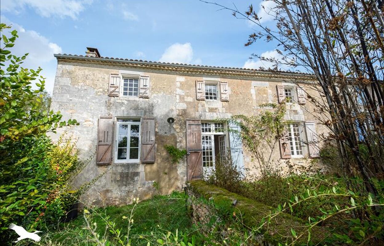 maison 5 pièces 156 m2 à vendre à Meursac (17120)