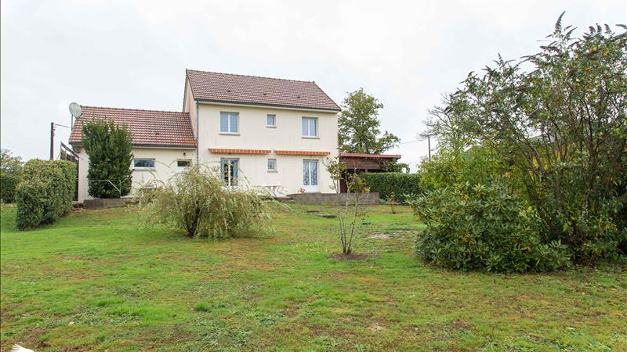 maison 4 pièces 143 m2 à vendre à Bourganeuf (23400)