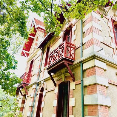 Appartement 4 pièces 896000 €