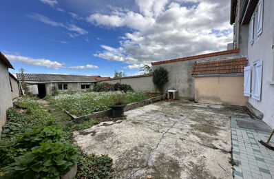 vente maison 100 000 € à proximité de Neaux (42470)