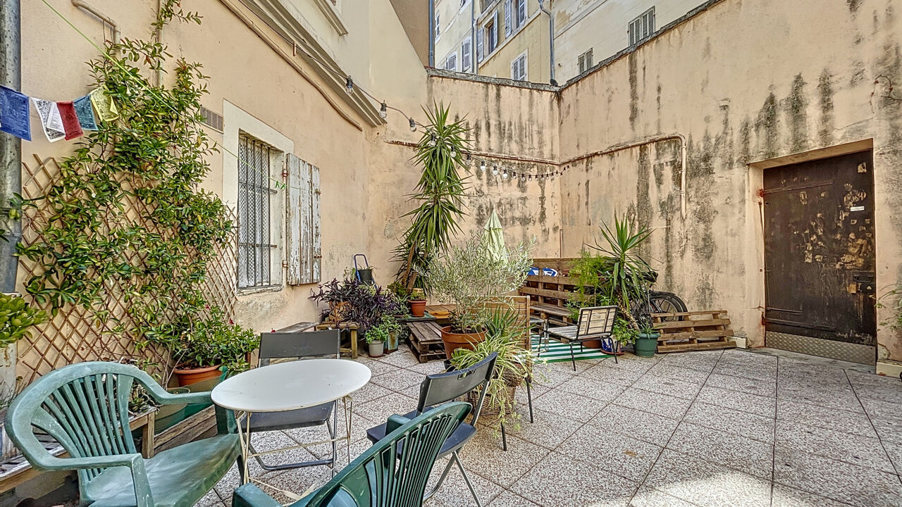 appartement 3 pièces 71 m2 à louer à Marseille 2 (13002)