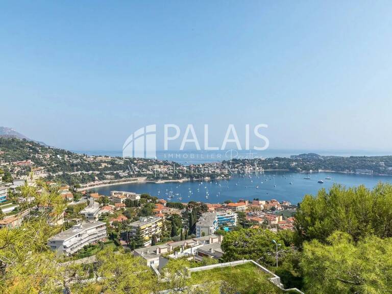 VILLEFRANCHE SUR MER - Domaine fermé / DERNIER ETAGE Appartement — photo 1