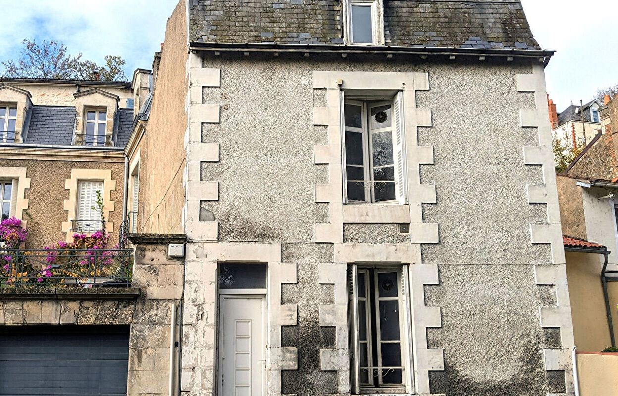 maison 4 pièces 104 m2 à vendre à Poitiers (86000)