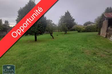 Terrain  88500 €