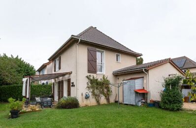 maison 5 pièces 111 m2 à Les Avenières (38630)