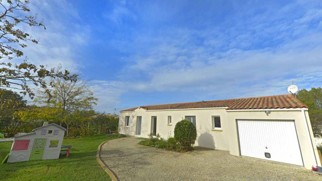 maison 5 pièces 114 m2 à vendre à Saint-André-de-Lidon (17260)