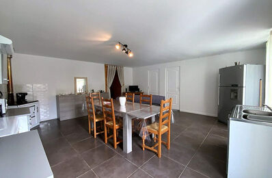 vente maison 168 000 € à proximité de Saint-Ciers-sur-Gironde (33820)