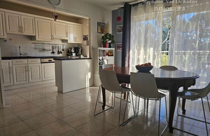 Appartement  4 pièces 93 m² avec garage . — photo 4