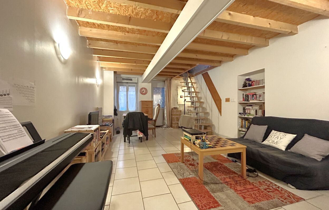 maison 2 pièces 53 m2 à vendre à Javrezac (16100)