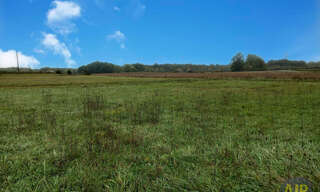 Terrain  1040 m² à vendre à Saint-Germain-d'Esteuil (33340)