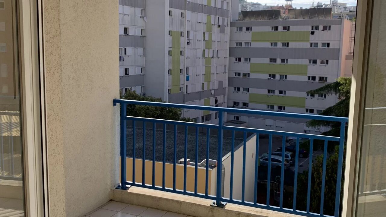 appartement  pièces 21 m2 à Nice (06000)