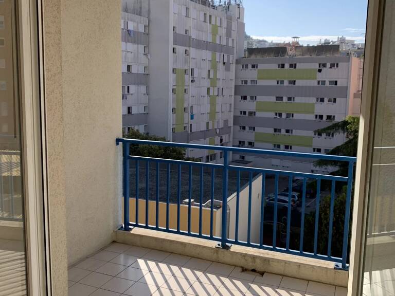 Studio avec Terrasse — photo 1