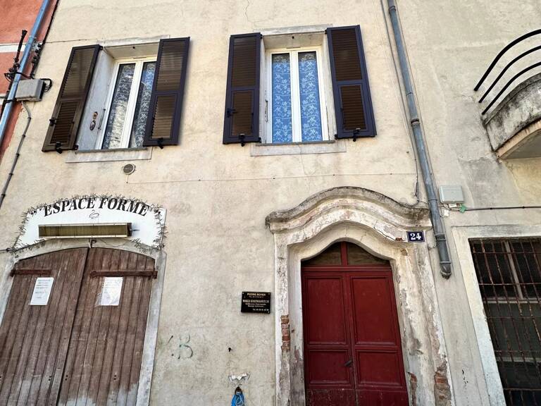 LOCATION 3 PIECES L'ESCARENE — photo 1