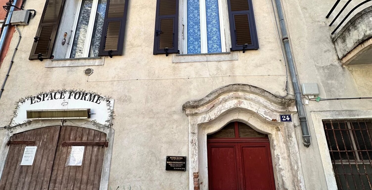 LOCATION 3 PIECES L'ESCARENE — photo 1