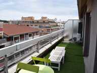 F1 AVEC COIN NUIT ET TERRASSE — photo 2