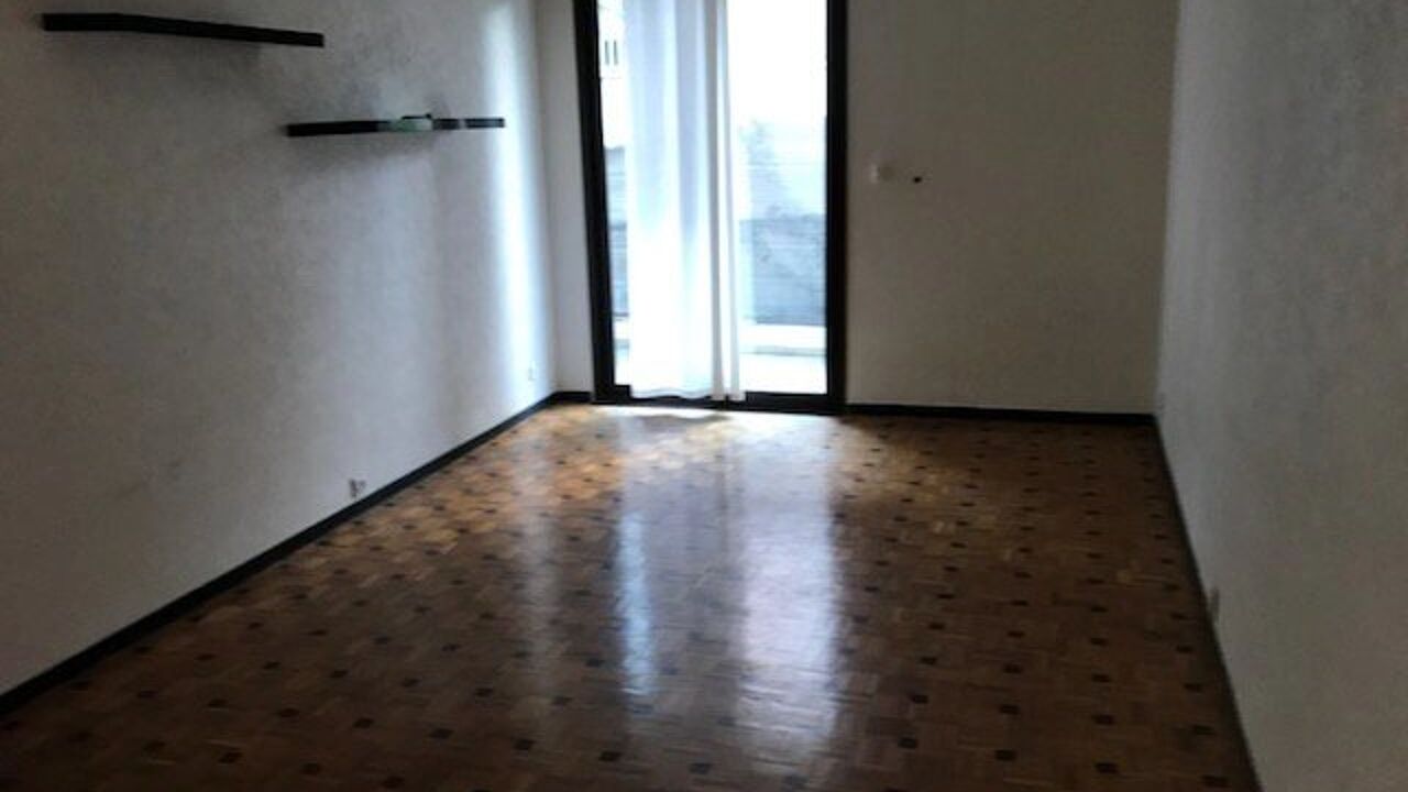 appartement 2 pièces 42 m2 à Nice (06000)
