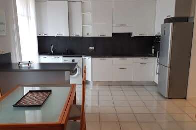Appartement 3 pièces 1130 €