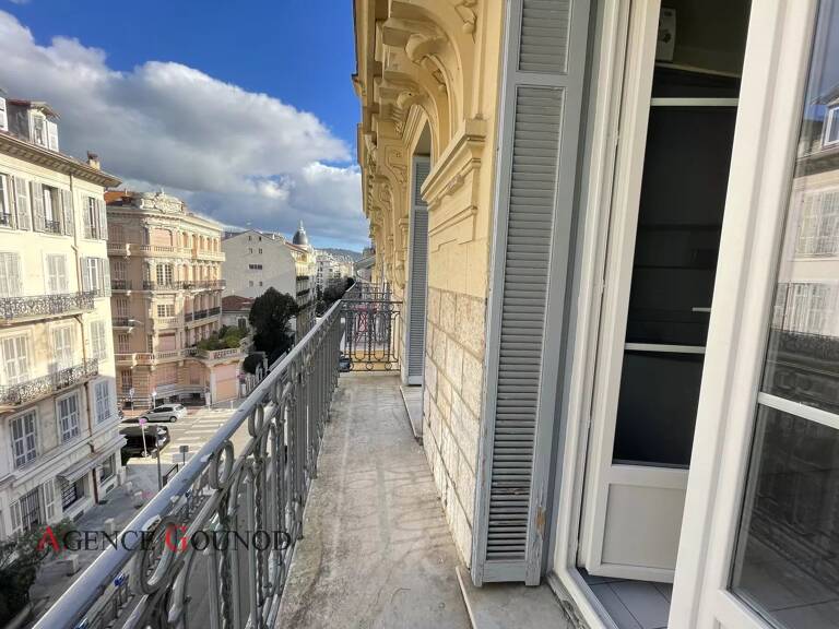 2/3 PIECES VIDE BALCON MUSICIENS — photo 1