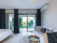 Antibes Saint-Claude - Rez de Jardin - Location Meublée — photo 2