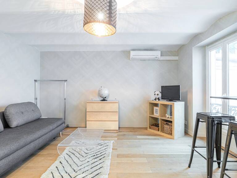 Nice Carré d'or / Maccarani - Studio Meublé — photo 1
