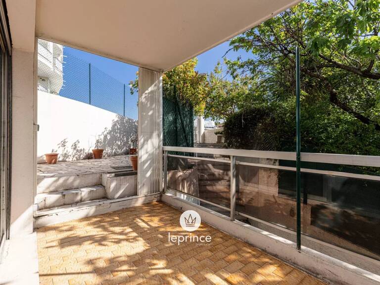 Nice Nord / Avenue Cyrnos - Studio Meublé - Balcon -Terrasse — photo 1