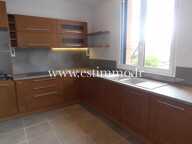 T4 de standing — photo 2