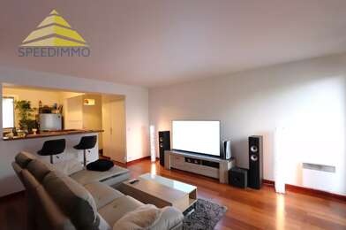 Appartement 3 pièces 966 €