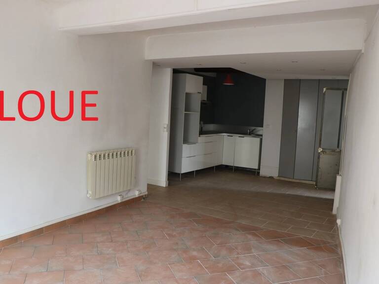 T2 A LOUER CENTRE VILLE — photo 1