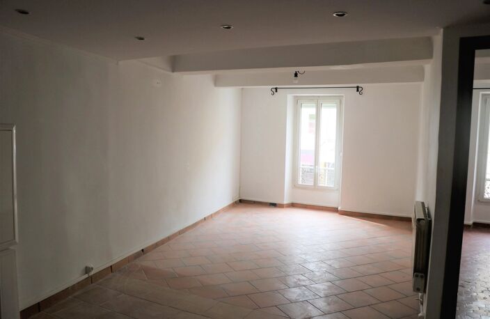 T2 A LOUER CENTRE VILLE — photo 3