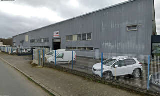 Local industriel  1765 m² à louer à Grâces (22200)