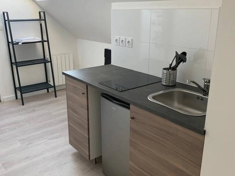 Studio 24 m2 440 euros meublé CENTRE VILLE — photo 1