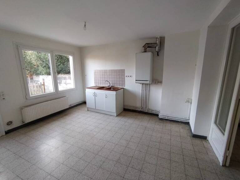 Maison   à vendre  — photo 1