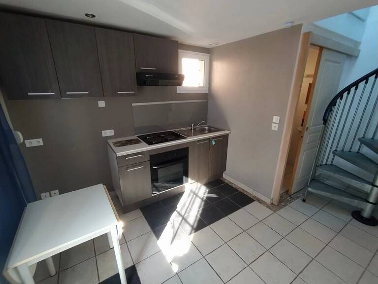 Maison   à vendre  — photo 1
