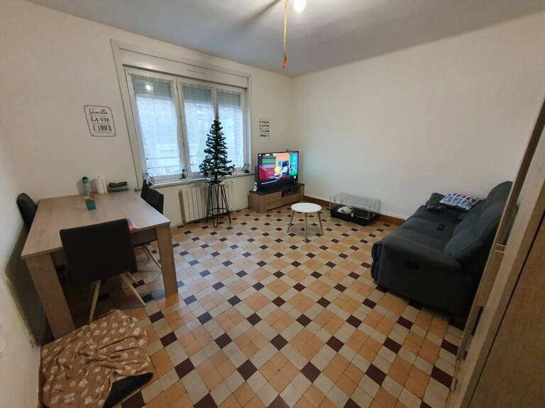 Maison   à vendre  — photo 1