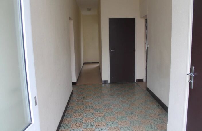 Bien vendu : Appartement  Fourmies (59610) — photo 2