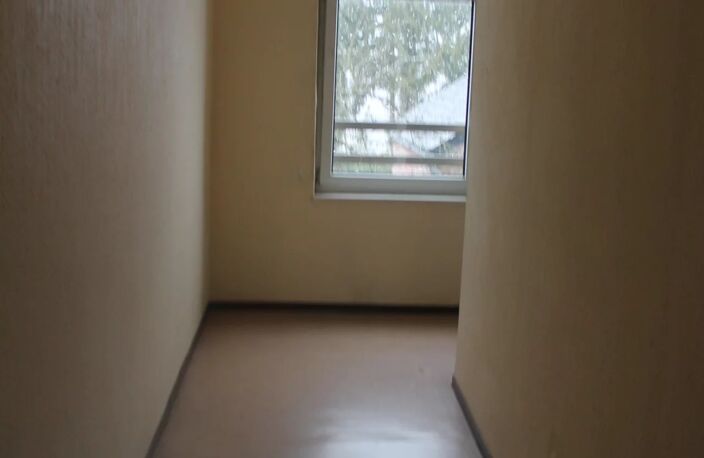 Bien vendu : Appartement  Fourmies (59610) — photo 4