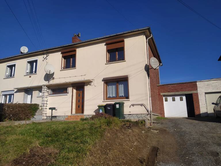 Maison   à vendre  — photo 1
