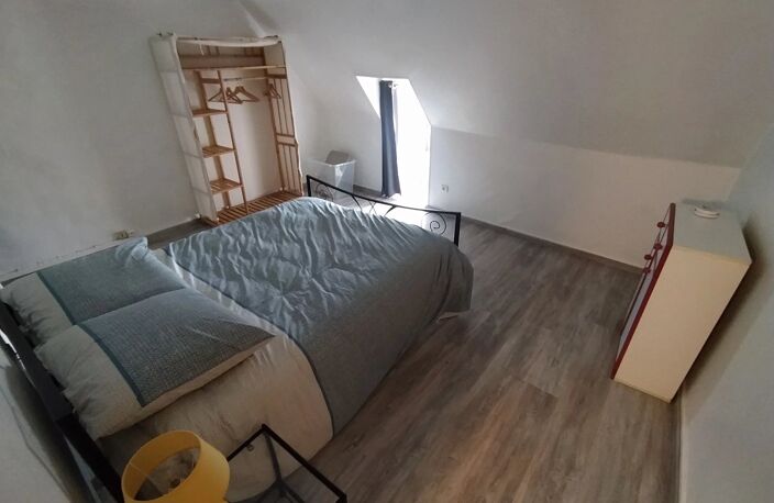 Bien vendu : Appartement  Avesnes-sur-Helpe (59440) — photo 4