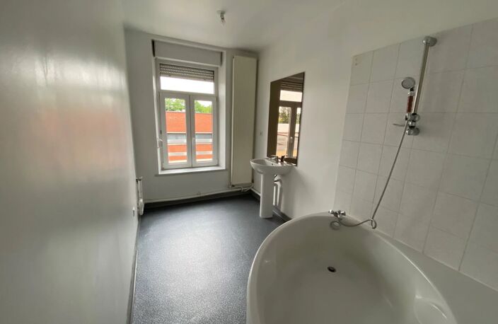 Bien vendu : Appartement 46 m² Fourmies (59610) — photo 5