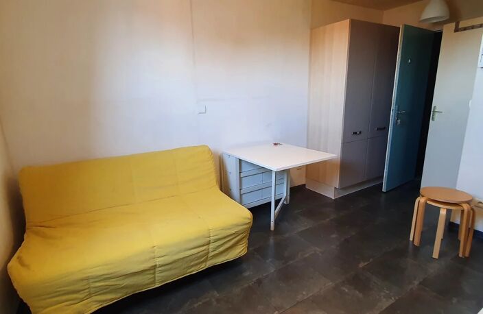Bien vendu : Appartement 16 m² Fourmies (59610) — photo 3