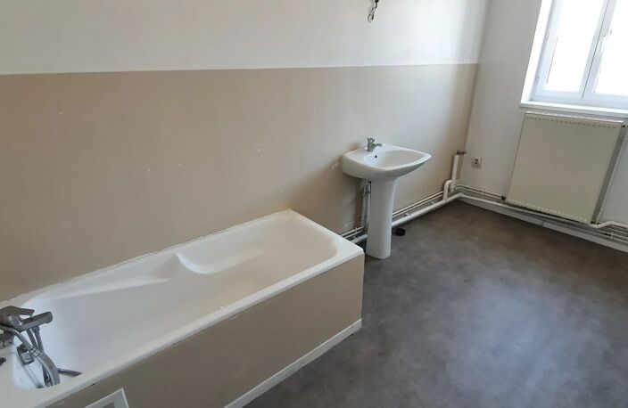 Bien vendu : Appartement 101 m² Fourmies (59610) — photo 3