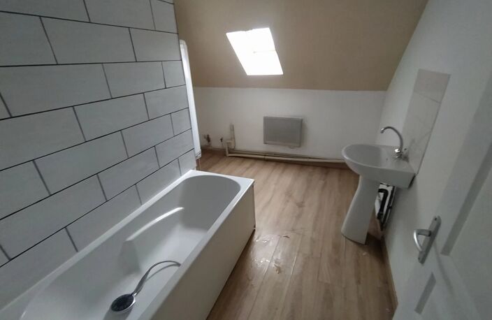 Bien vendu : Appartement 75 m² Fourmies (59610) — photo 4