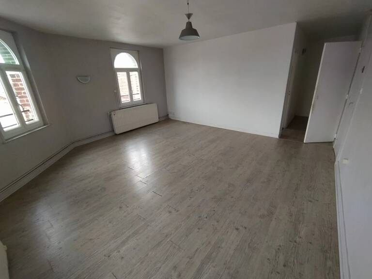 Appartement   à vendre 75 m² — photo 1
