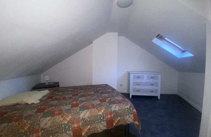 Bien vendu : Appartement  Avesnes-sur-Helpe (59440) — photo 5